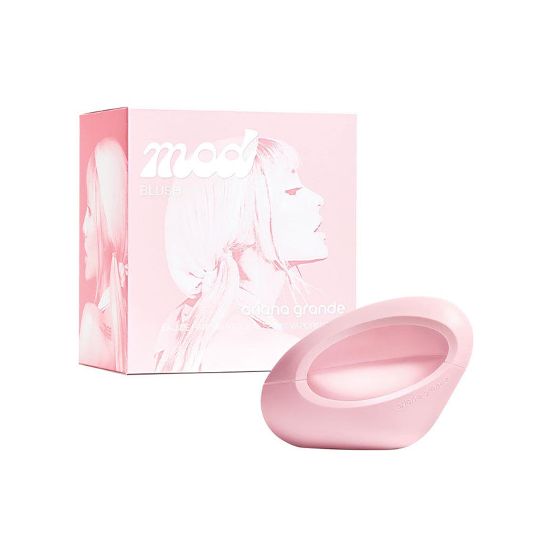 Ariana Grande Mod Blush Eau de Parfum - fondo blanco